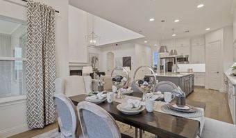 717 Blackbird Dr, Aledo, TX 76008