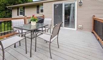 30 Marion Ave, Auburn, MA 01501