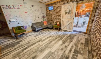 2279 E Decker Dr, Atoka, OK 74525