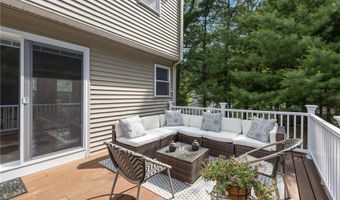 24 Cobblestone Ter, Coventry, RI 02816