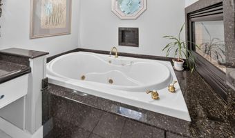 496 Beach St, Ashland, OR 97520