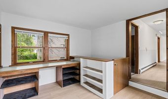 22 View Ave, Albany, NY 12209