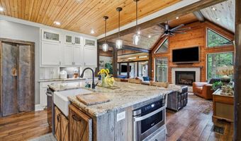 1109 Foxpoint, Brandon, MS 39047