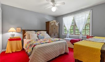 189 Wolf Rock Rd, Exeter, RI 02822