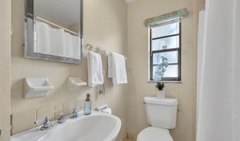 945 SHERRINGTON Rd, Orlando, FL 32804