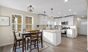 303 ART KEGLER Blvd, Boardman, OR 97818
