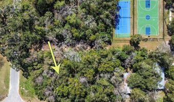 200 210 5th St, Apalachicola, FL 32320