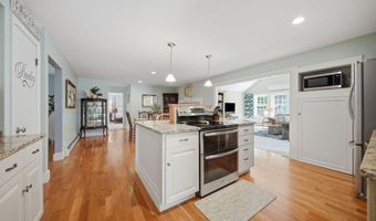 451 Boston Post Rd, Amherst, NH 03031