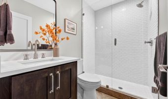 1950 Jasmine St, Denver, CO 80220