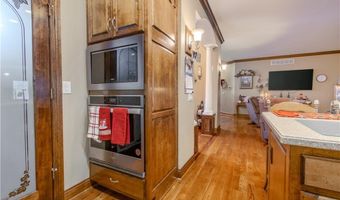 317 S Kentucky St, Adrian, MO 64720