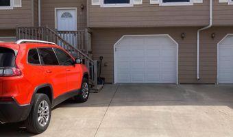 322 Summit St, Belle Fourche, SD 57717