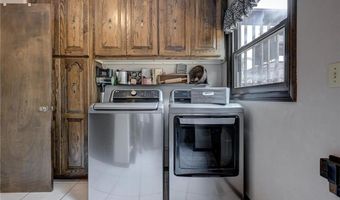 948 Oak Crest N/A, Baxter Springs, KS 66713