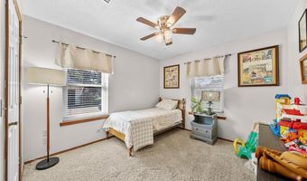 1321 Quail Run Cir, Bentonville, AR 72712