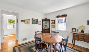 24 Toole Dr, Branford, CT 06405