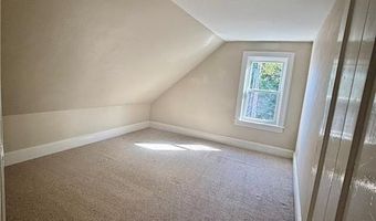 889 Hope St 3, Bristol, RI 02809