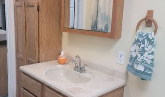 294 HWY 62 W, Ash Flat, AR 72513