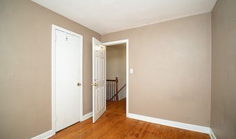 236 Mountain Rd, Cheshire, CT 06410
