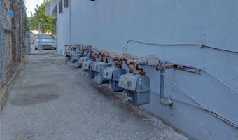 2615 Chariton St, Los Angeles, CA 90034