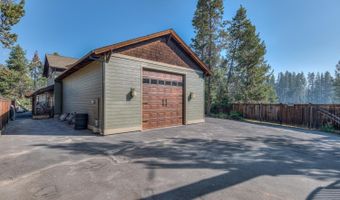 56081 Snow Goose Ct, Bend, OR 97707