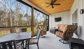 4 Moreton Ln, Bella Vista, AR 72714