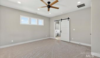 18052 Andorra Ln, Caldwell, ID 83607