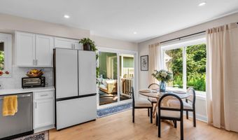 1309 Seaman Ave, Beachwood, NJ 08722