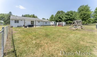 6826 Mccords Ave SE, Alto, MI 49302