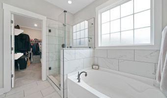 471 London Road Rd, Ball Ground, GA 30107