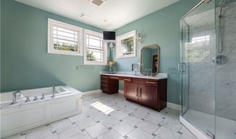 365 Boston Neck Rd, Narragansett, RI 02882