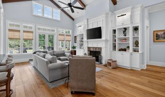 1484 Old Rosebud Trl, Awendaw, SC 29429