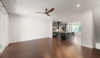 43400 APPLE ORCHARD Sq, Ashburn, VA 20148