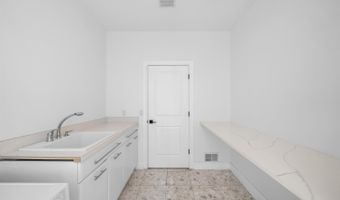 5636 Meadow Ln, Ann Arbor, MI 48105