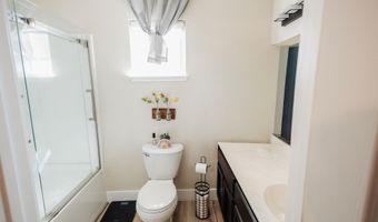 102 Woodlake Ct, Dayton, NV 89403