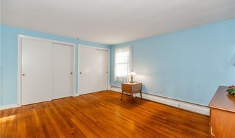 23 Roselawn Ave, North Smithfield, RI 02824