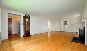 220 Arch Rd, Avon, CT 06001