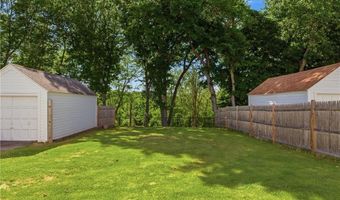30 Hopkins Ter, Cumberland, RI 02864