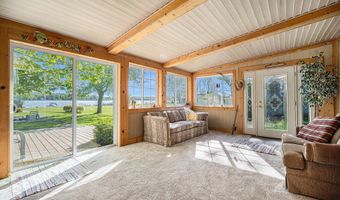 3309 Dumont Lake Dr, Allegan, MI 49010
