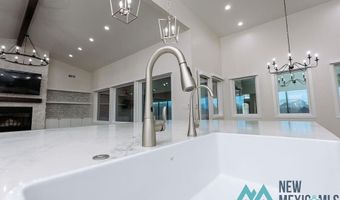 1610 N Mesa St, Carlsbad, NM 88220