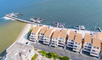 401 Bay Shore Dr 17B, Barnegat, NJ 08005