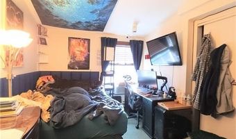 73 Old Fort Rd, Newport, RI 02840