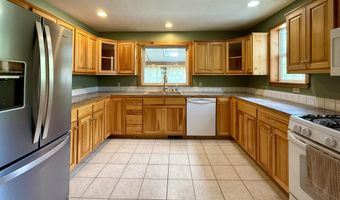 877 Grand Falls Rd, Baileyville, ME 04694