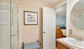 3 Chandler Dr, Atkinson, NH 03811