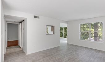 1008 Glenleaf Dr, Peachtree Corners, GA 30092