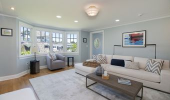 60 Island View Ave, Branford, CT 06405