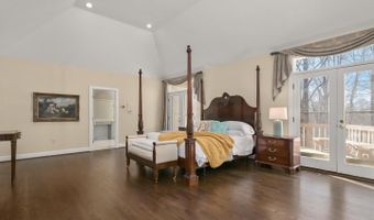 1 LAKE POTOMAC Ct, Potomac, MD 20854