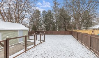 827 W SPENCER St, Appleton, WI 54914