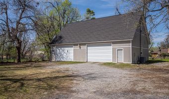 7609 NW 38th St, Bethany, OK 73008