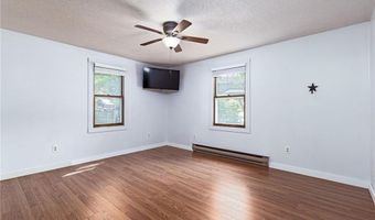 10 Ship St, Jamestown, RI 02835