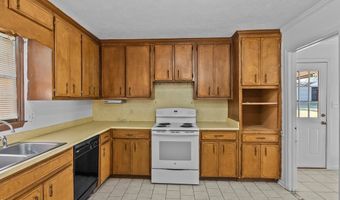 914 Barbragale Ave, Albany, GA 31705