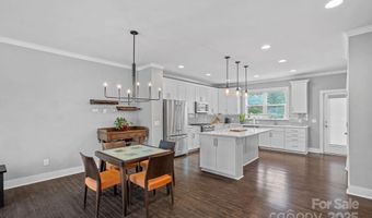 1910 Seegars Pl, Charlotte, NC 28204